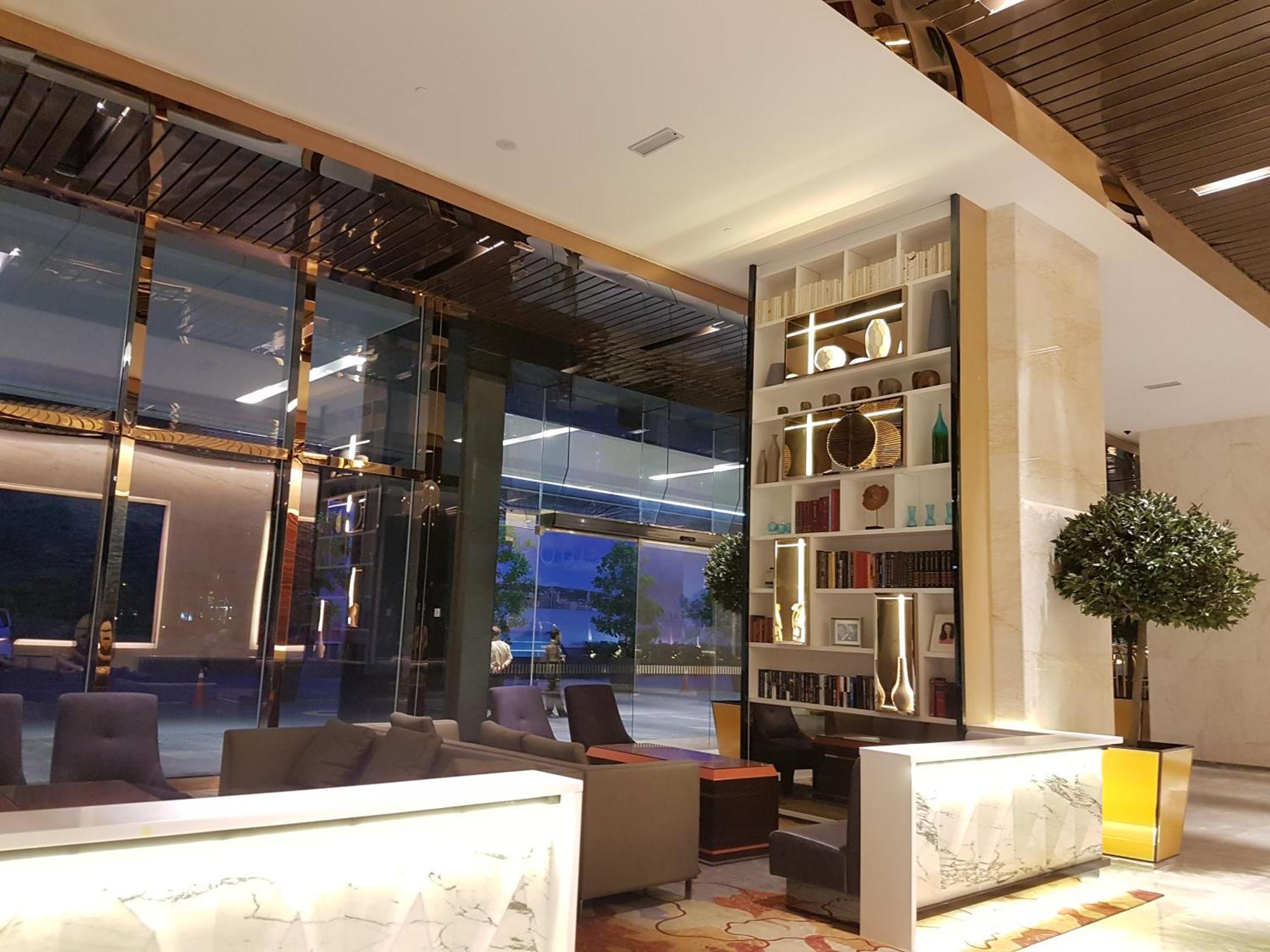 Altabia Suites At Times Squarer Куала-Лумпур Экстерьер фото